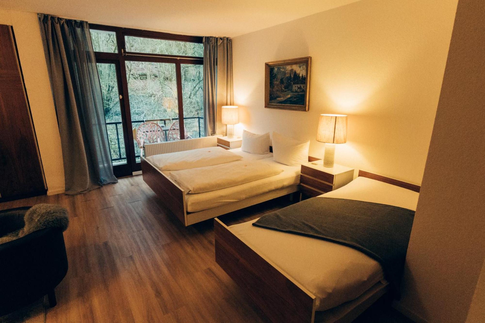 Gasthof Hotel Zur Post Egloffstein Kültér fotó