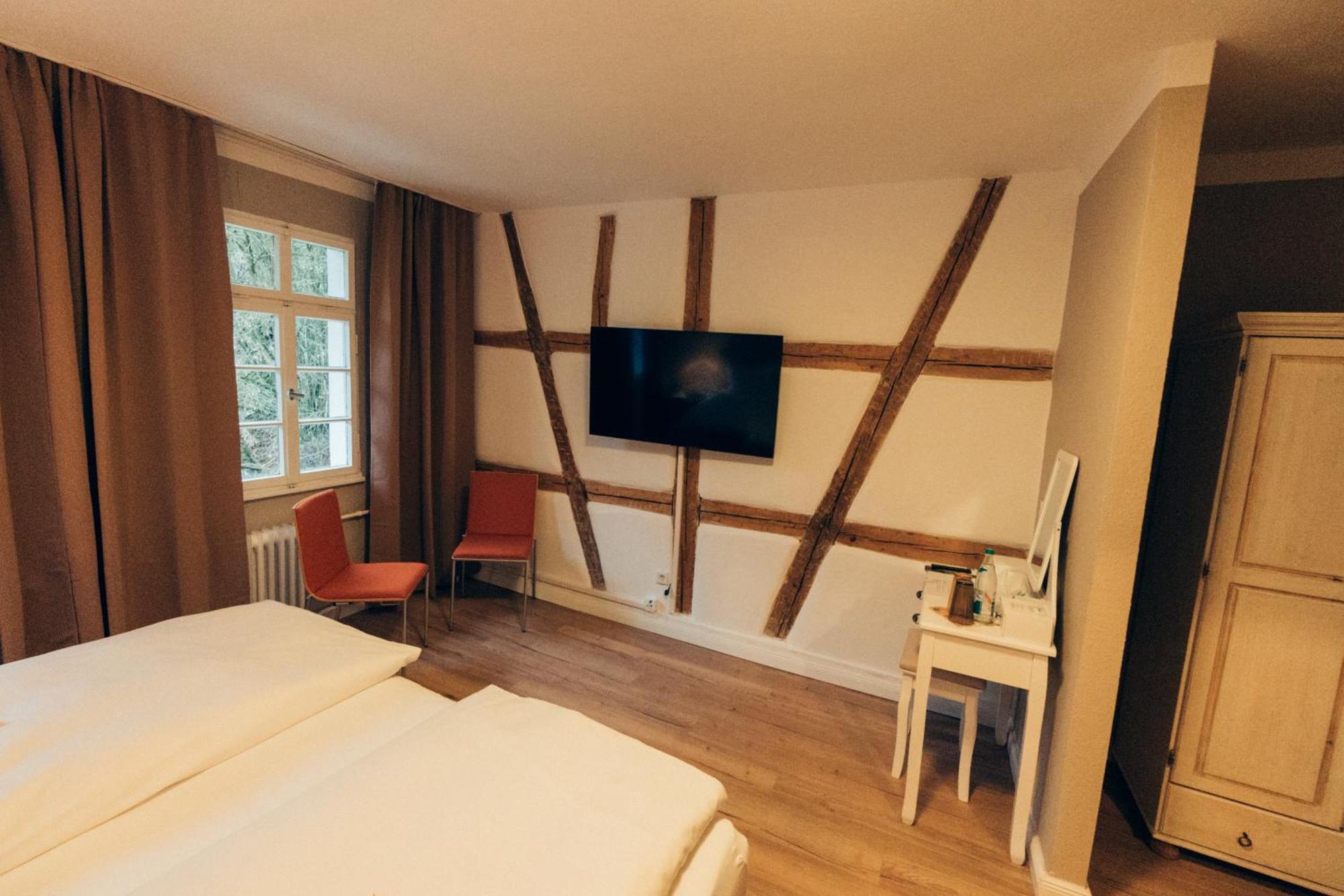 Gasthof Hotel Zur Post Egloffstein Kültér fotó
