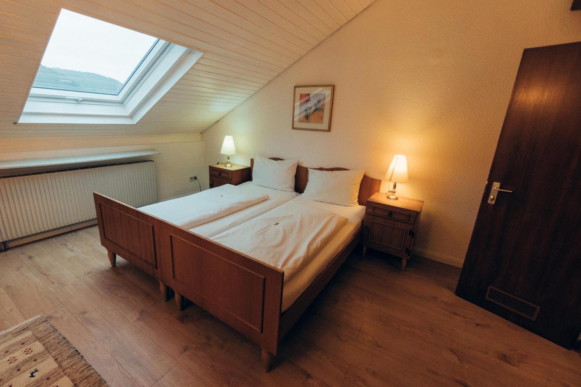 Gasthof Hotel Zur Post Egloffstein Kültér fotó