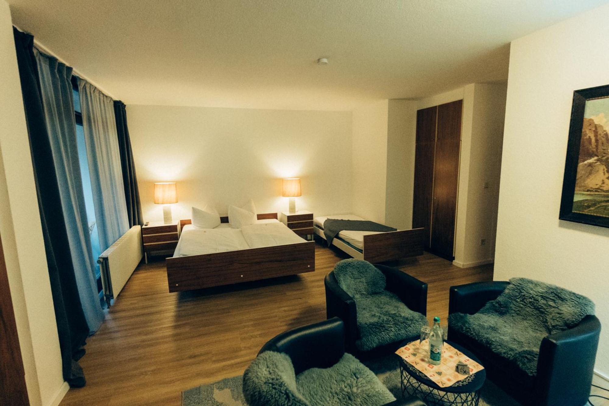 Gasthof Hotel Zur Post Egloffstein Kültér fotó