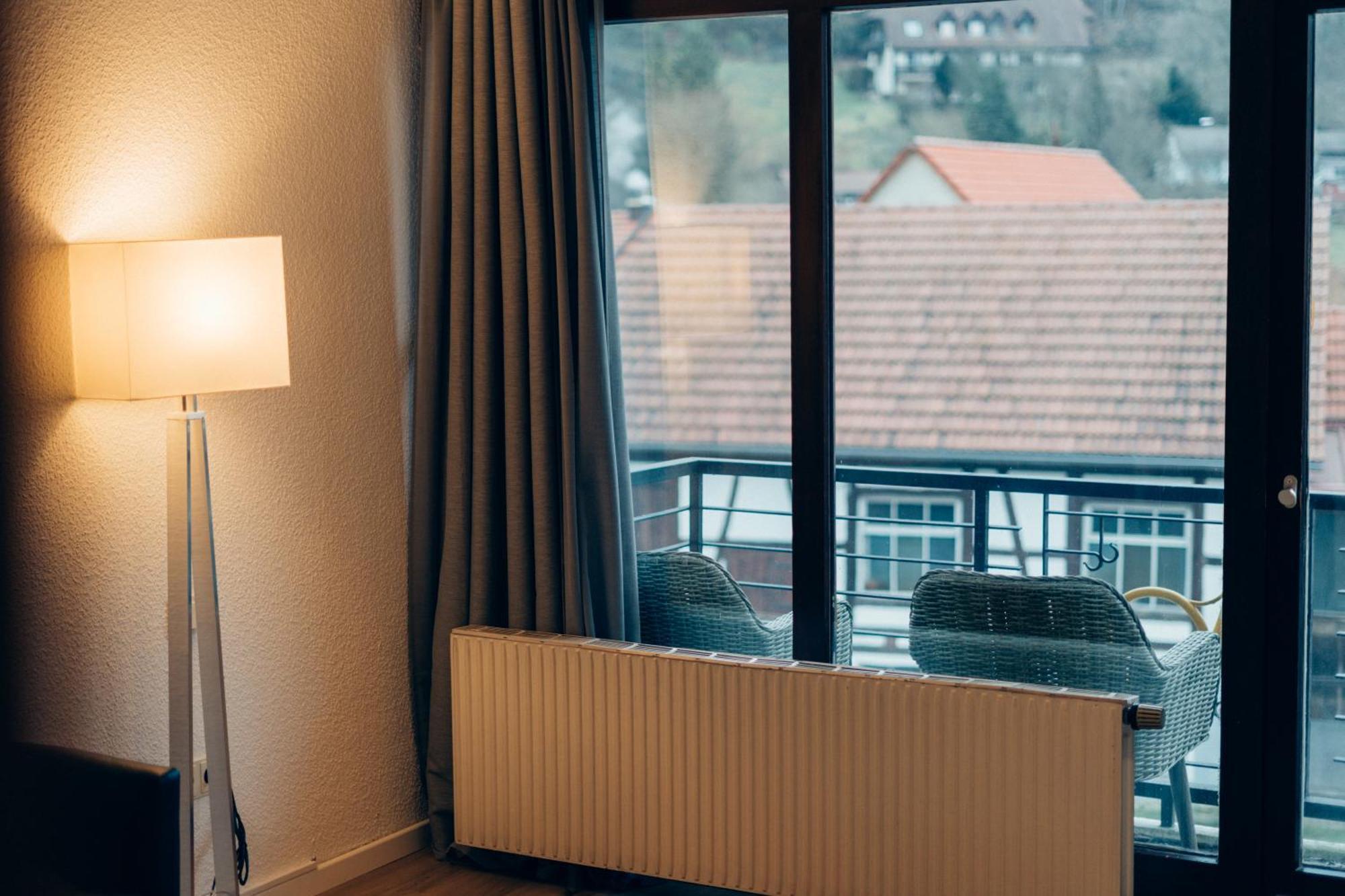 Gasthof Hotel Zur Post Egloffstein Kültér fotó