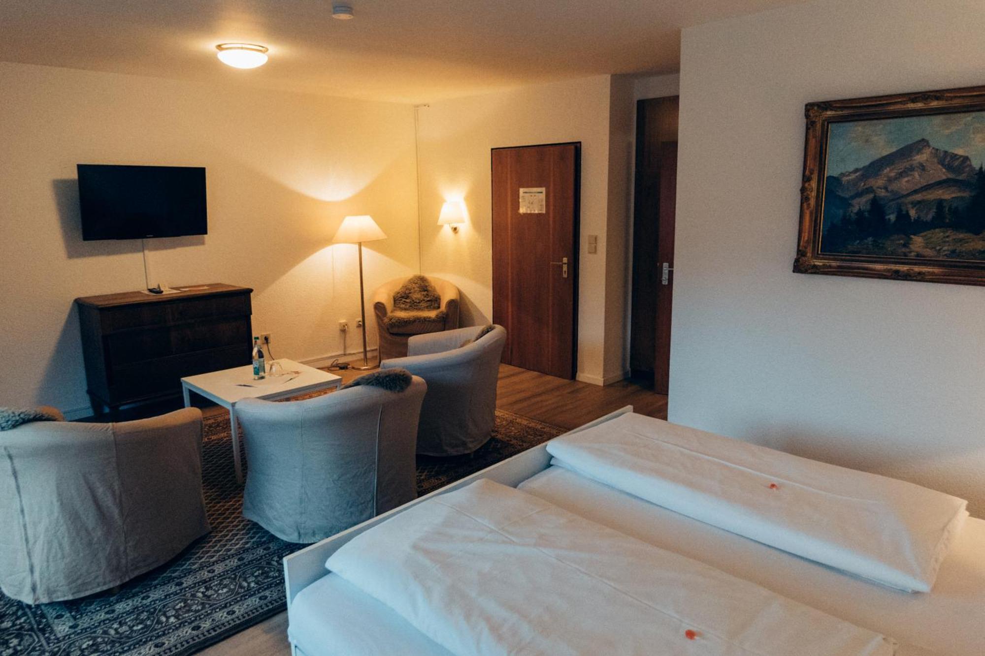 Gasthof Hotel Zur Post Egloffstein Kültér fotó
