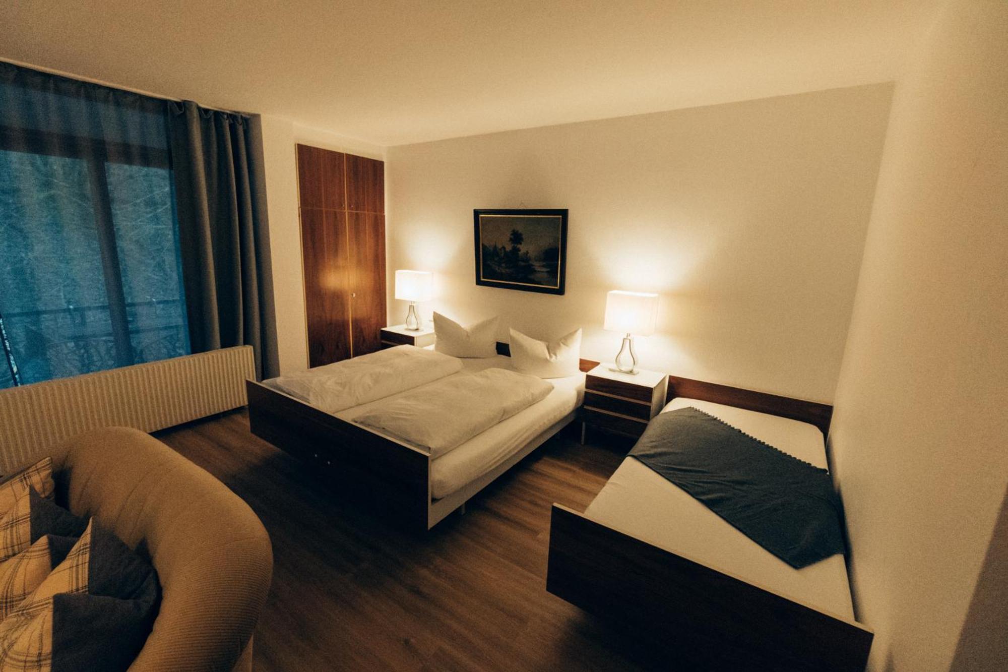 Gasthof Hotel Zur Post Egloffstein Kültér fotó